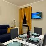 Casa Sarah アパート サンレモ